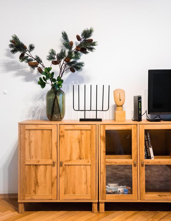 Metro Swietokrzyska Boho Aesthetic Apartment Warsaw Exterior photo